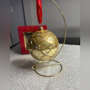 Waterford large Celtic Scroll ornament